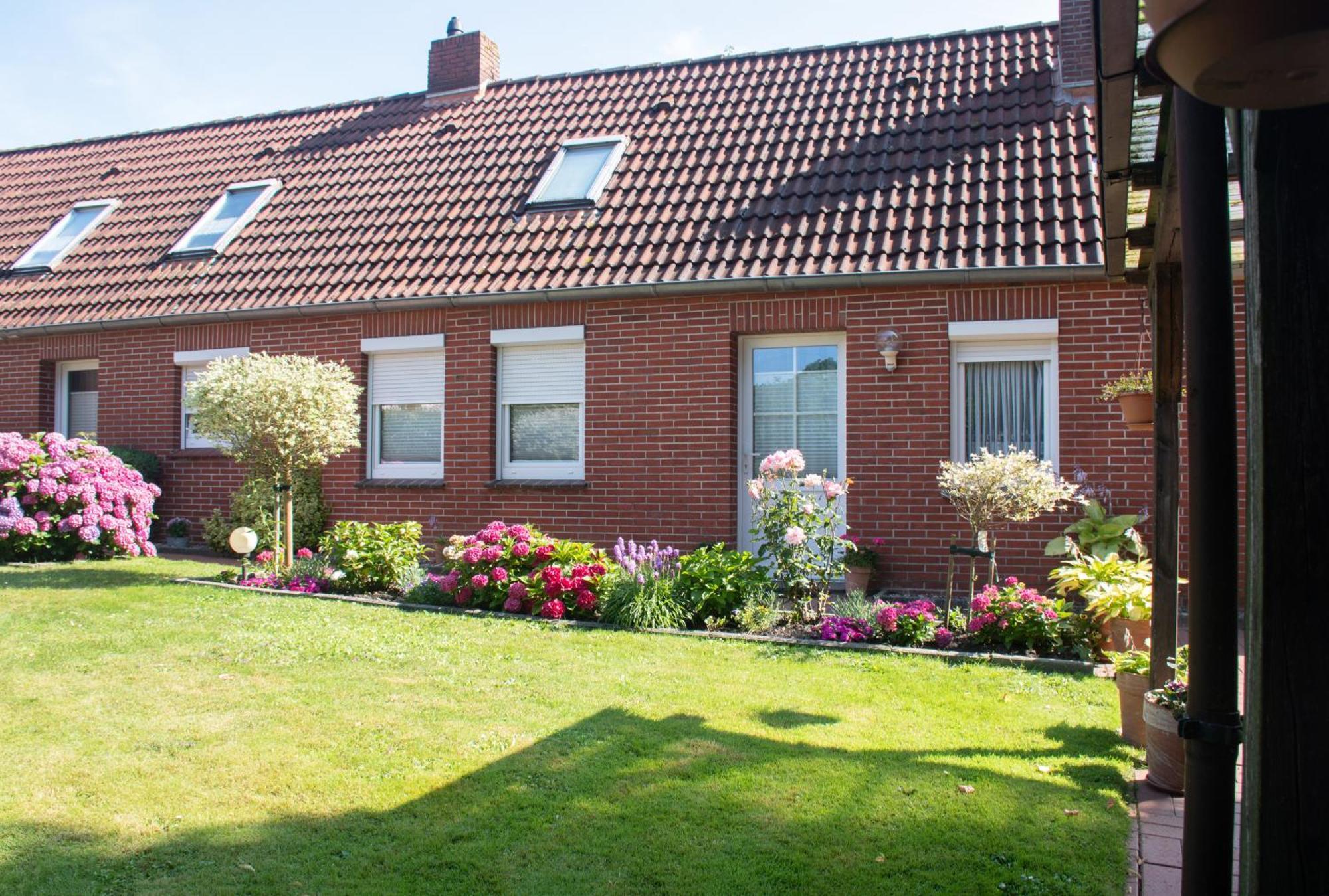 Ferienwohnung Schmidt Krummhörn Esterno foto